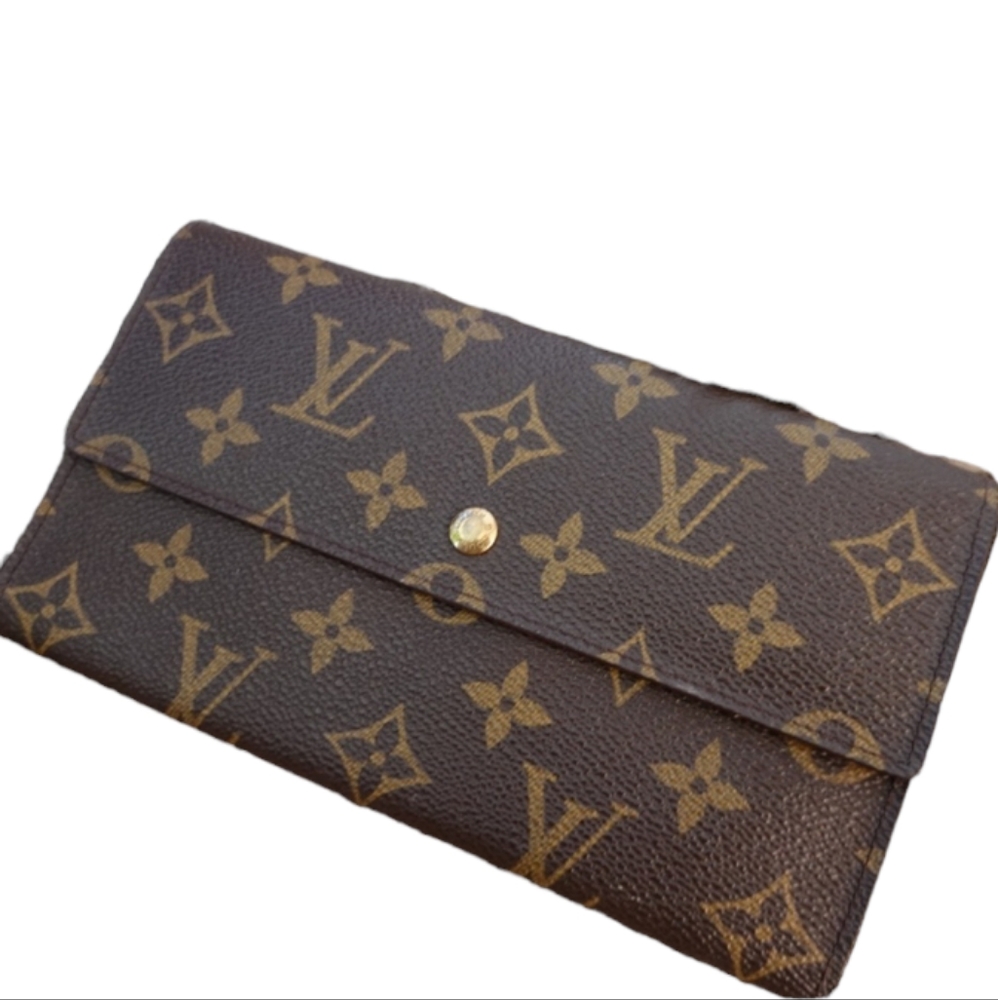 ✨️LOUIS VUITTON MONOGRAM PORTE TRÉSOR INTERNATIONAL WALLET